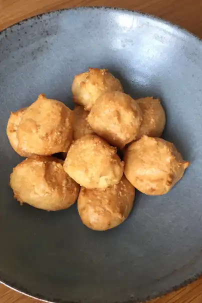 Gougère Käse-Windbeutel 1