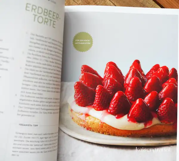 Nicole-Just-Kochbuch-Die-vegane-jeden-Tag-Küche-Rezept-Erdbeertorte Nicole-Just-Kochbuch-Die-vegane-jeden-Tag-Küche-Rezept-Erdbeertorte