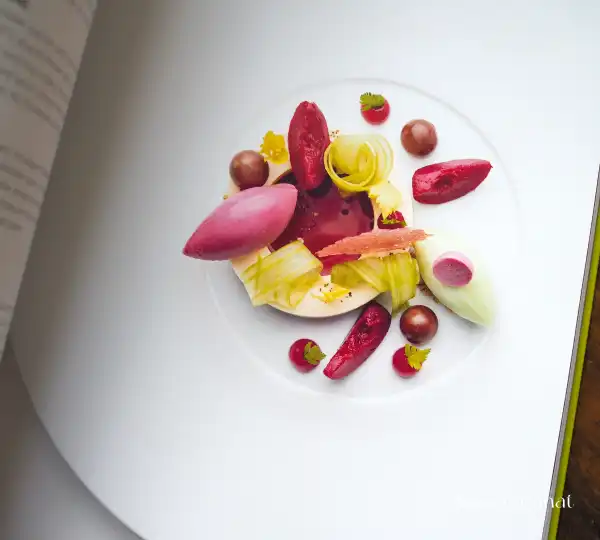 Flora-Kochbuch-Nils-Henkel-Rezept-Pflaume