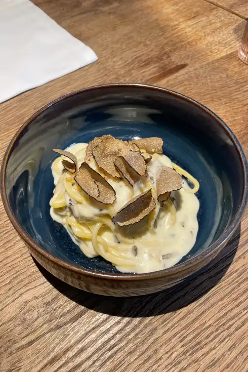 Spaghettoni mit Sommertrüffel Bild