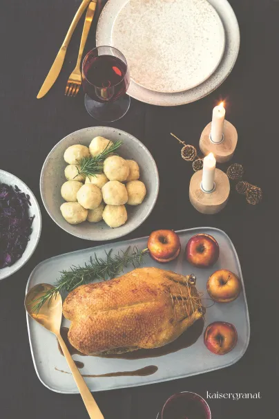 Entenbraten_mit_Bratäpfeln_Rezept_Christian_Rach_Rachs_Weihnachtsrezepte