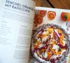 Ein-Hoch-auf-das-Leben-das-Kochbuch-von-Vicky-Leandros-Rezept-fuer-Fenchel-Orangen-Salat