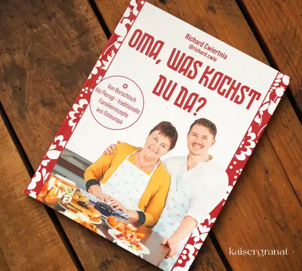 Das Kochbuch Oma, was kochst du da? von Richard Cwiertnia