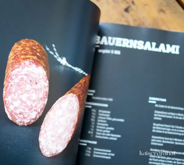Wurst-herstellen-das-kochbuch-von-wolfgang-mueller-Rezept-fuer-Bauernsalami
