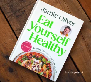 Das Kochbuch Eat yourself healthy von Jamie Oliver