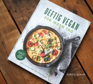 deftig-vegan-fuer-jeden-tag-das-kochbuch-mit-veganen-rezepten-1