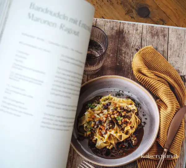 Das-ganze-Huhn-Kochbuch