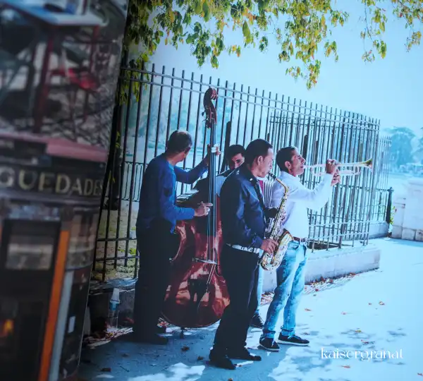 Das Buch In 80 Kaffees um die Welt von Lani Kingston 4